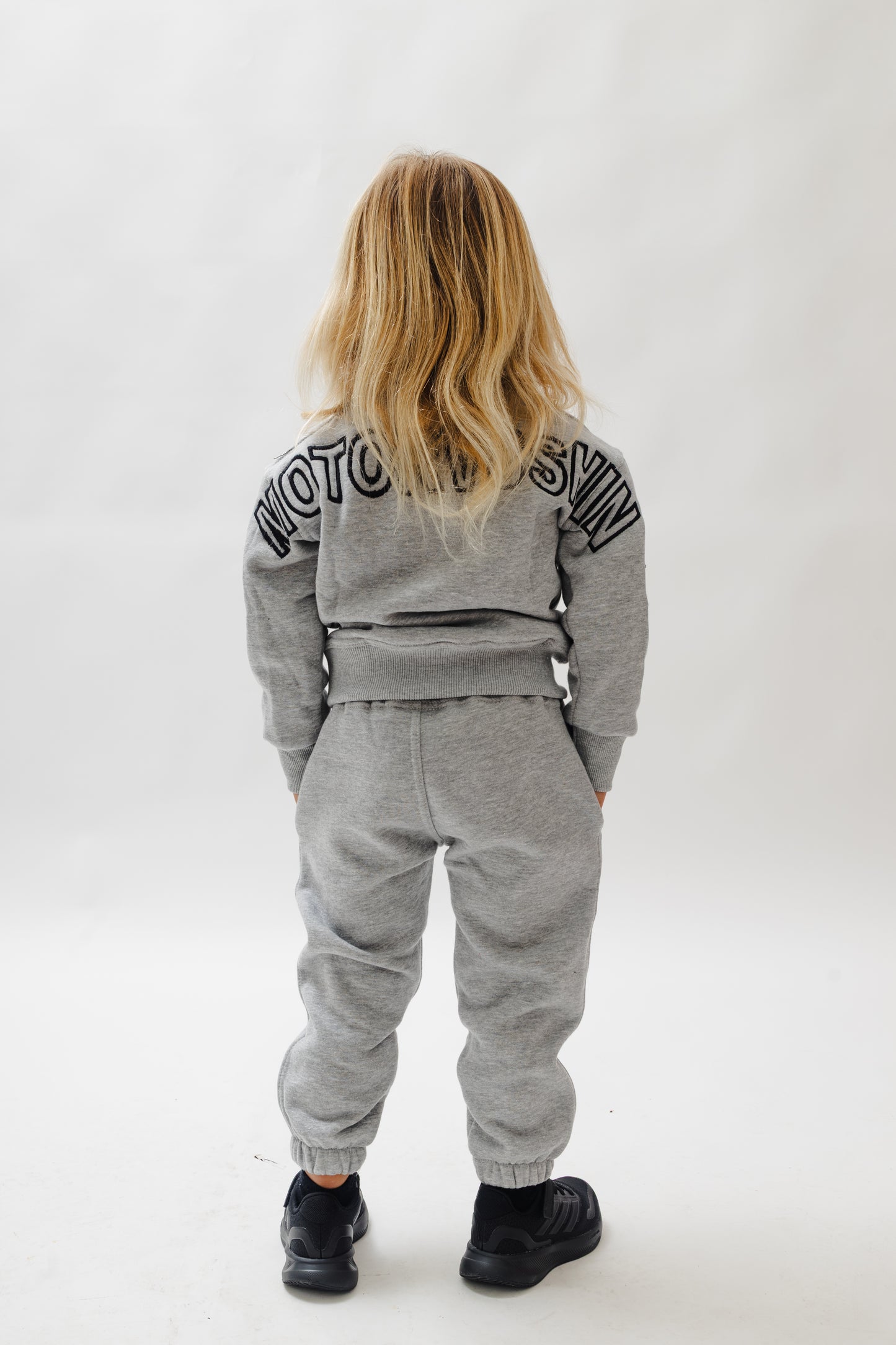 Kids sets (grey)